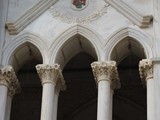 Columns (47)